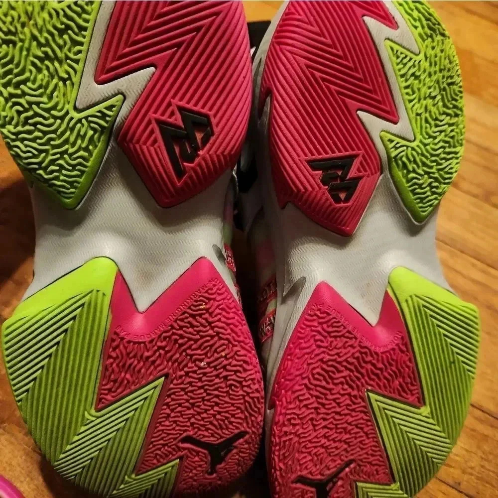 JORDANS ONE TAKE 3 youth girl Size 6.5 - Picture 12 of 12